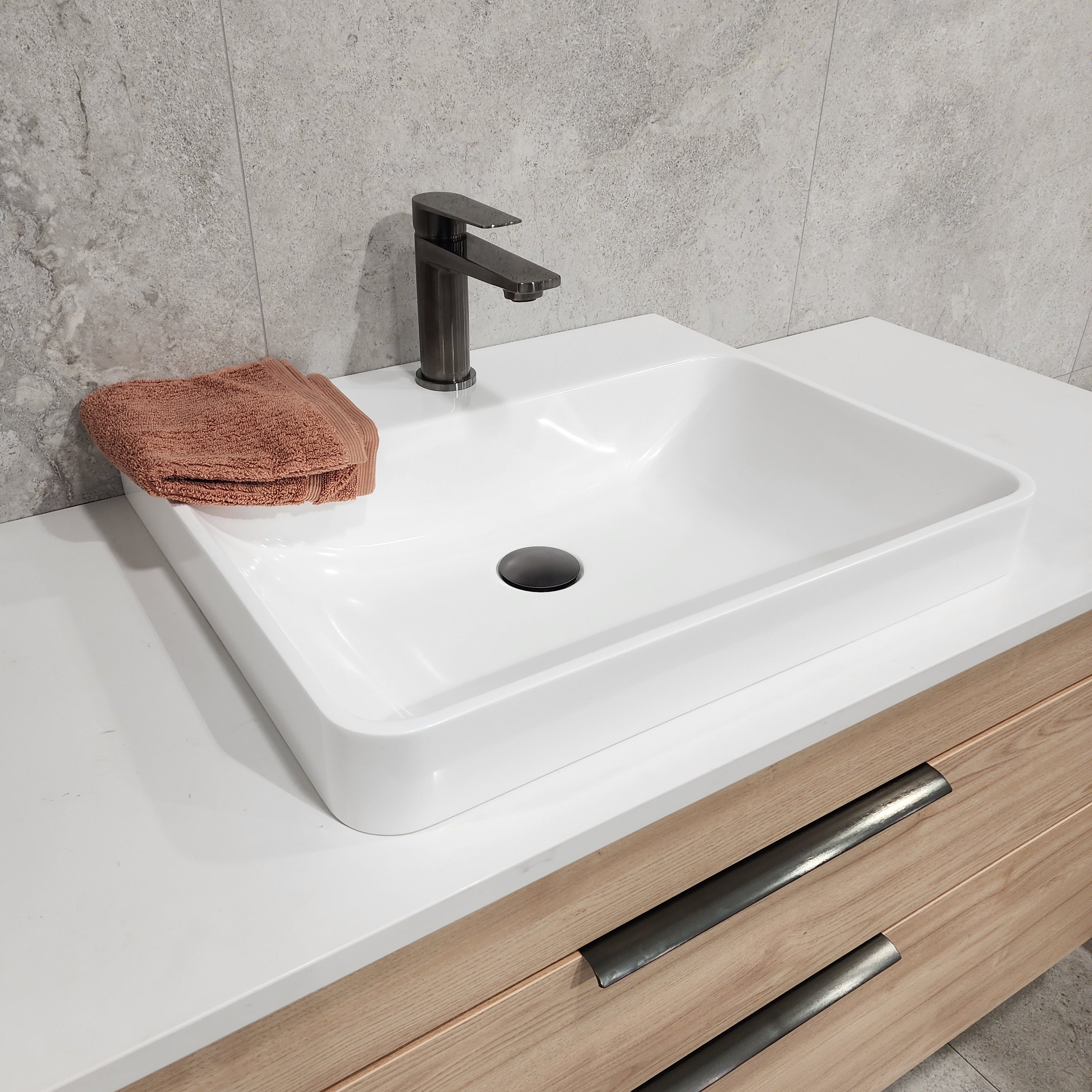 CODE LINEARE 530 VILLASTONE VANITY BASIN