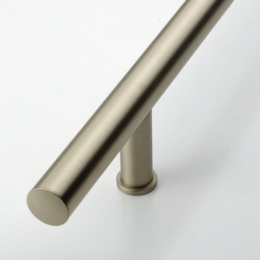 Heirloom Aura 1000 Vertical Heated Towel Rail Range