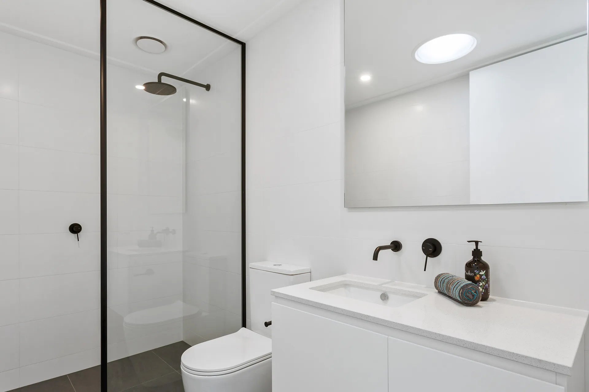 SCHWEIGEN INLINE SILENT EXHAUST FAN CIRCULAR FOR 2 ROOMS | BL502