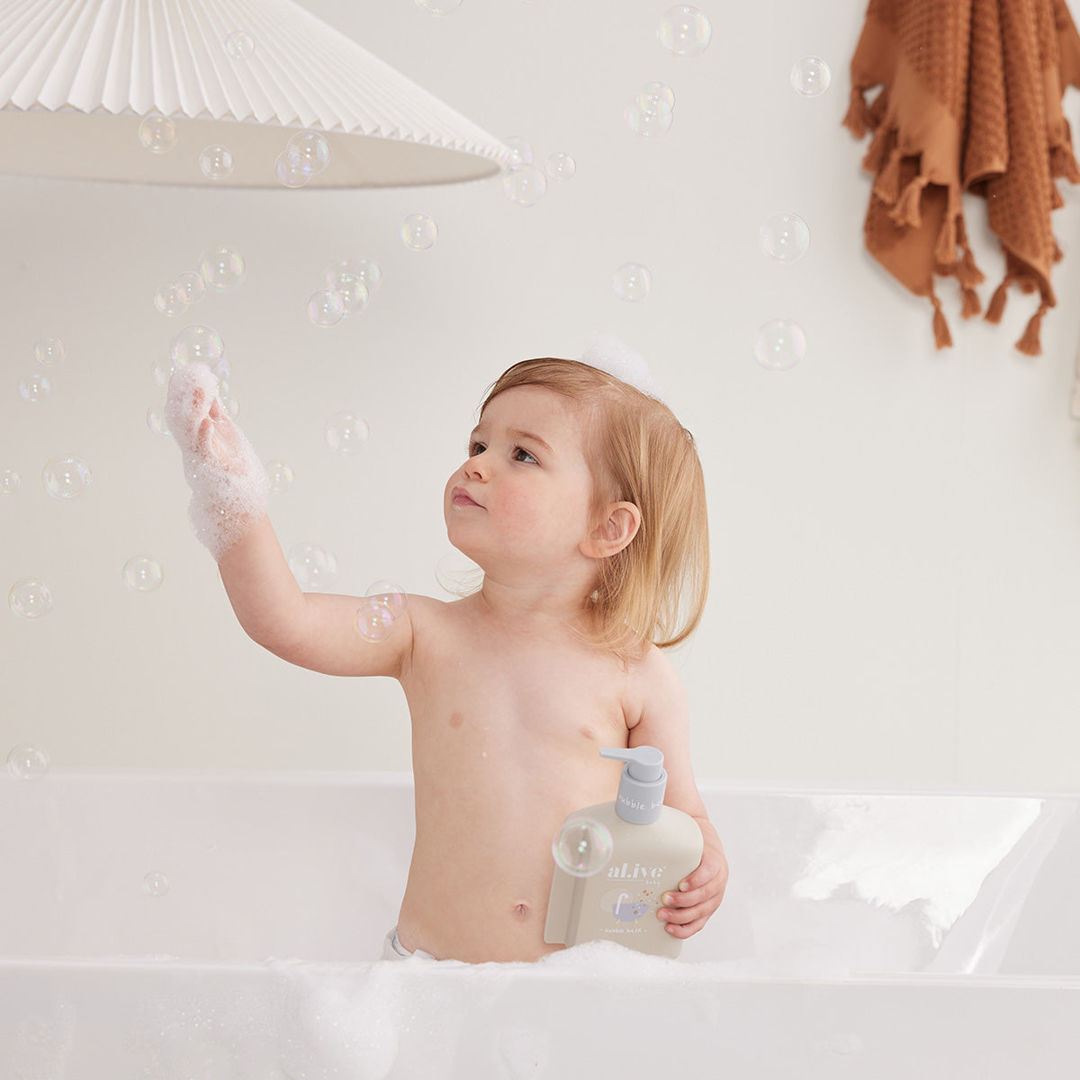 Al.ive Baby Bubble Bath - Apple Blossom 320ml
