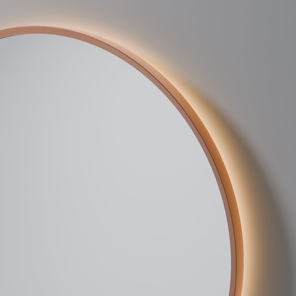 Code-Aura-LED-Round-Mirror-700-In-Brushed-Copper-Close-Up