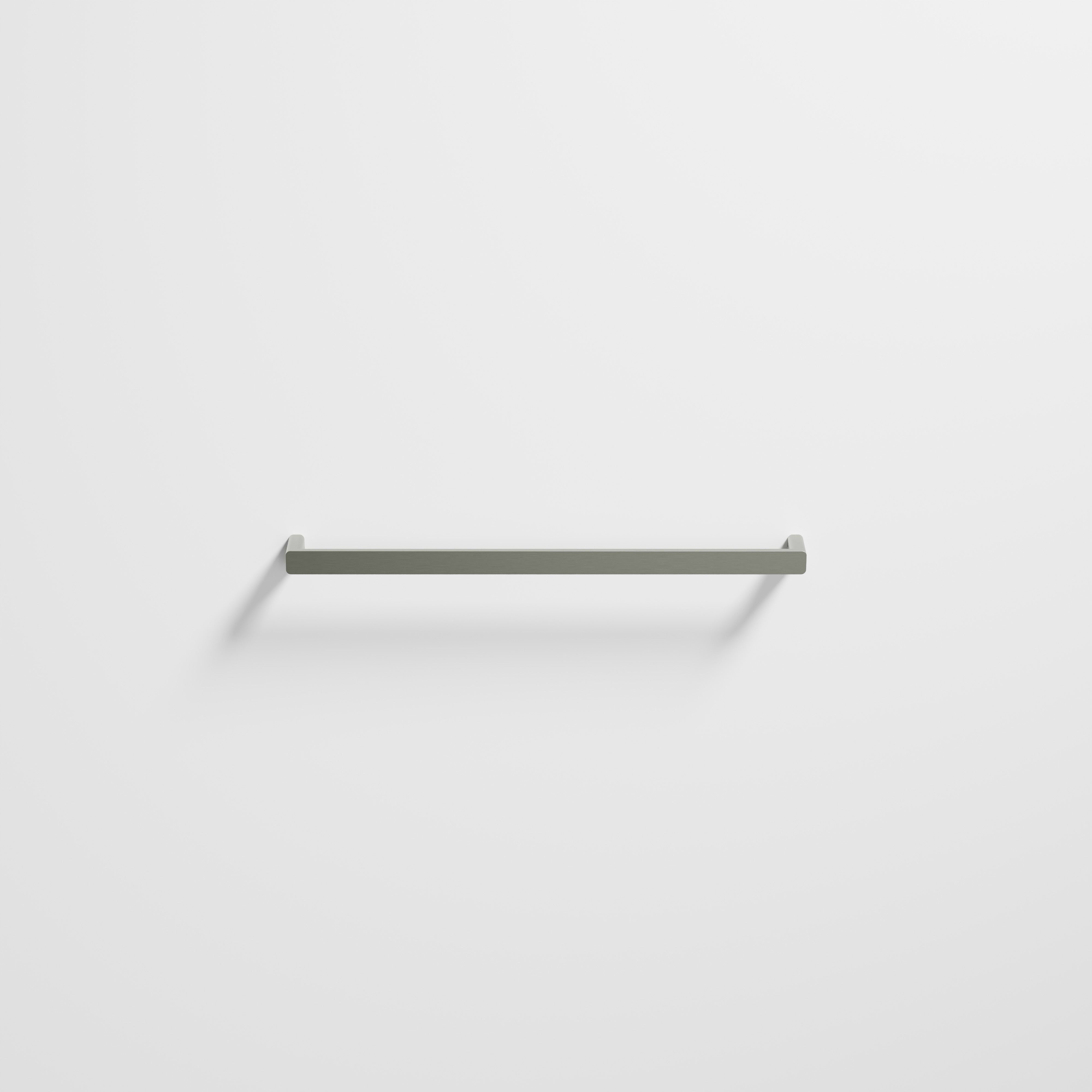Lineare 825 Horizontal Heated Towel Rail