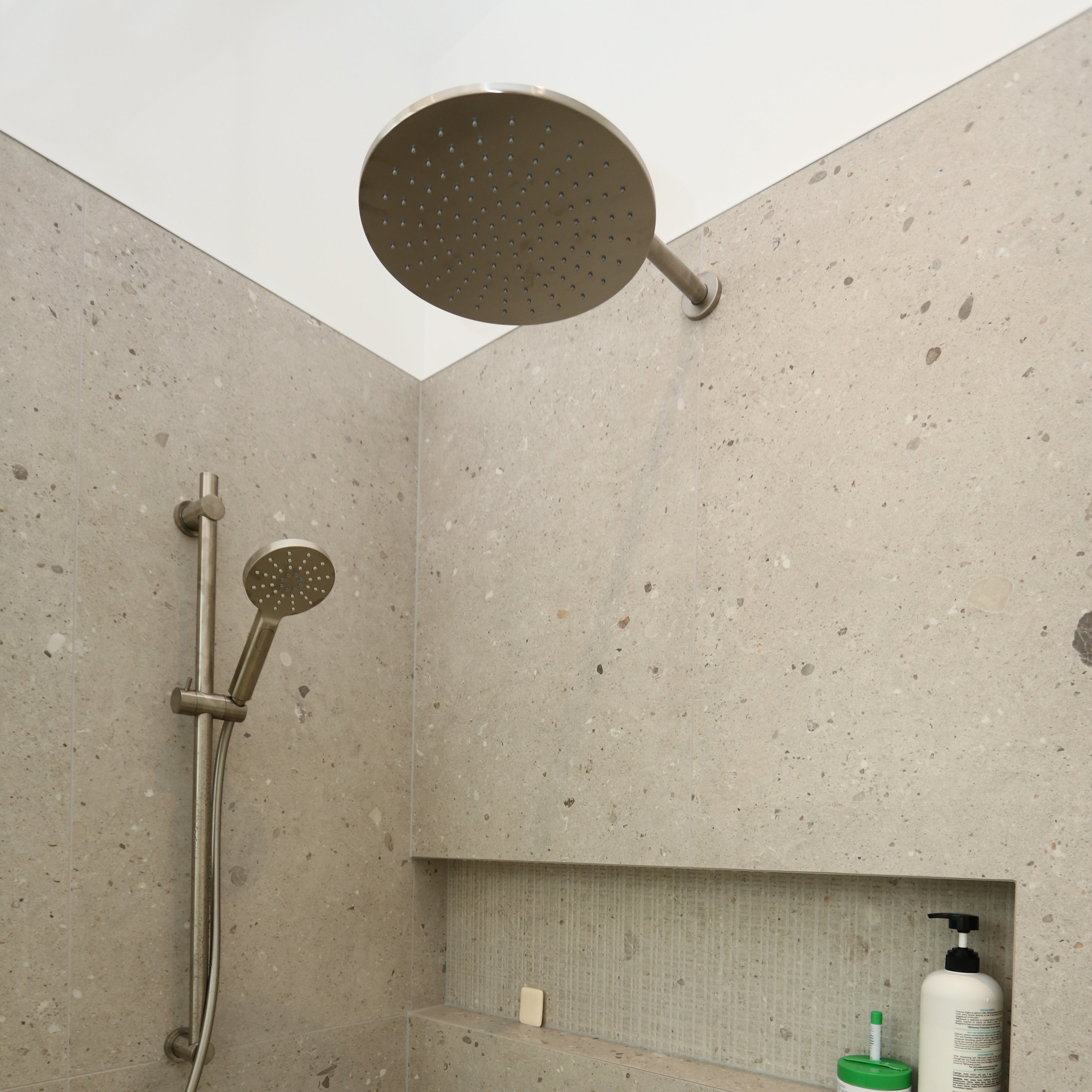 code-round-rainhead-brushed-nickel