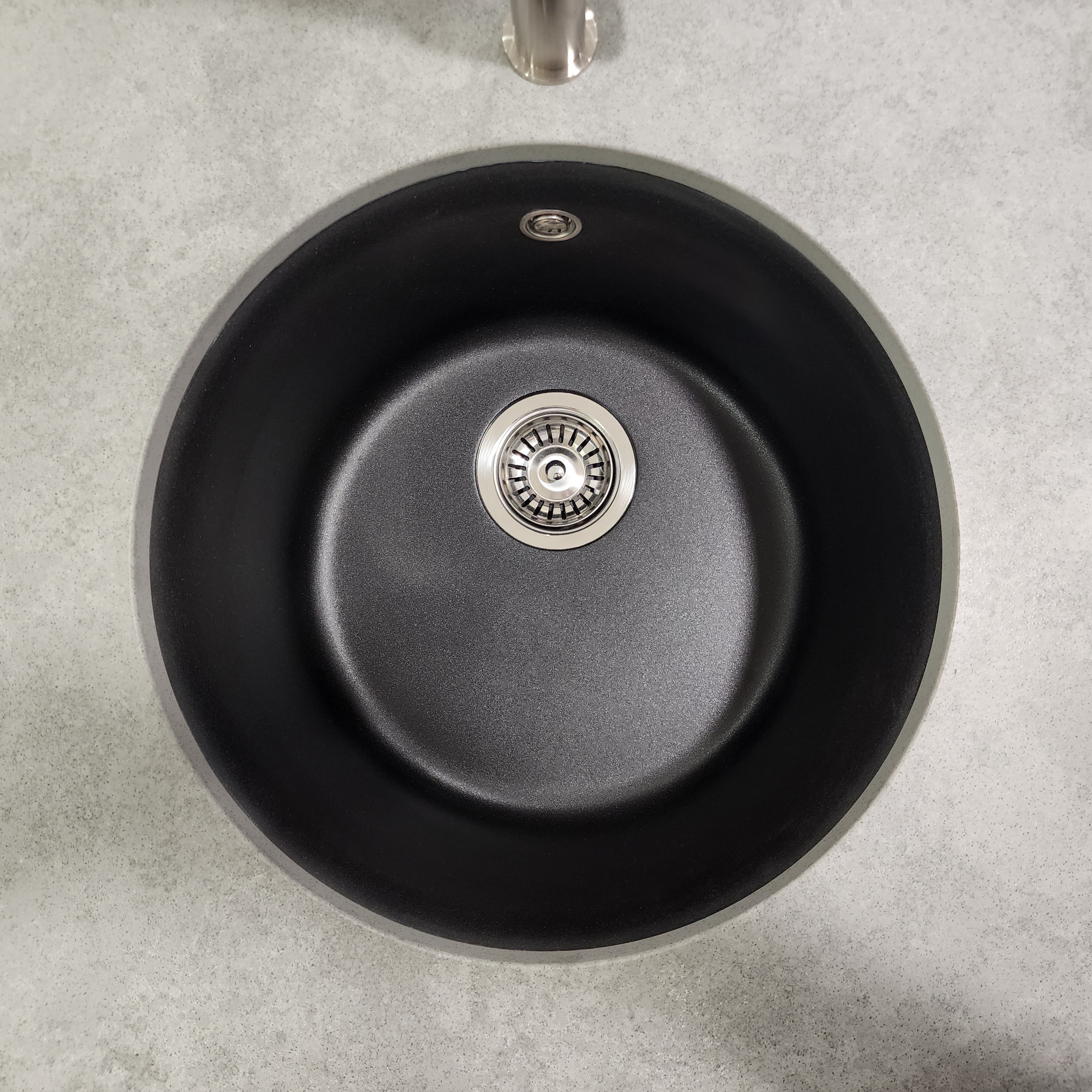 code-aura-405-round-granite-sink