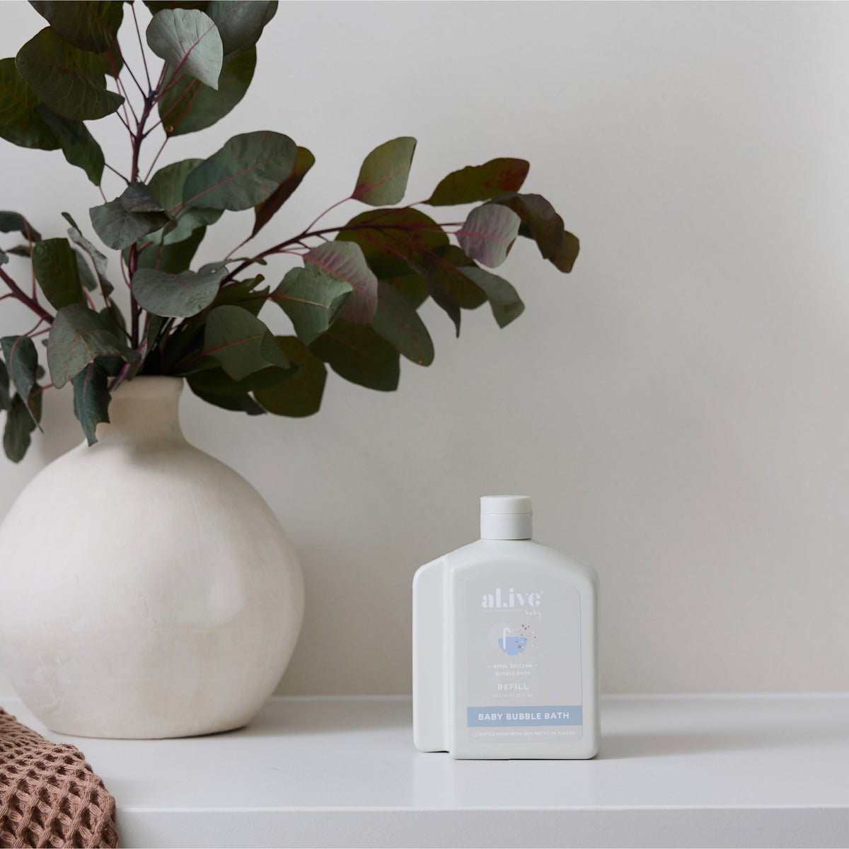 650ml Bubble Bath Refill - Apple Blossom