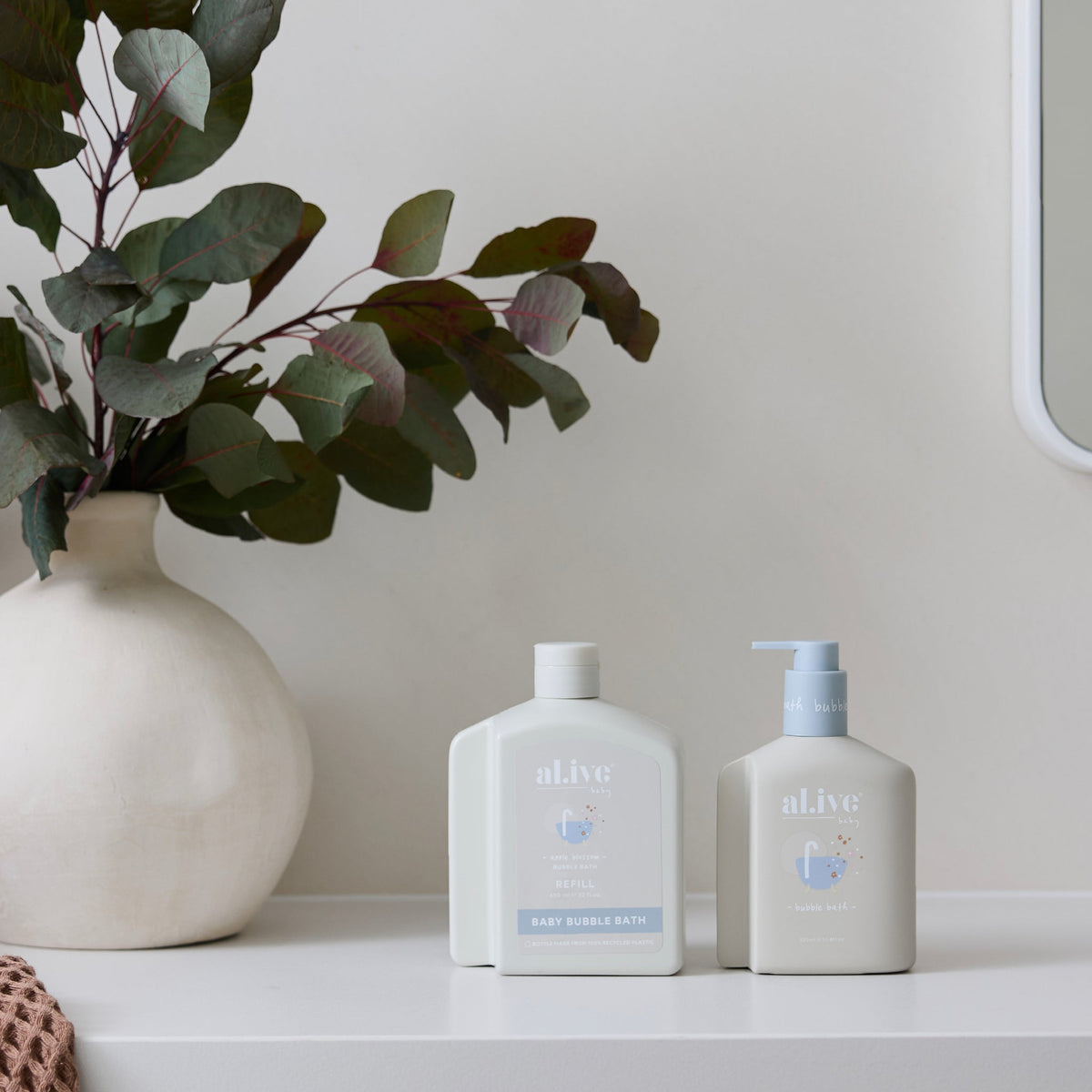 650ml Bubble Bath Refill - Apple Blossom