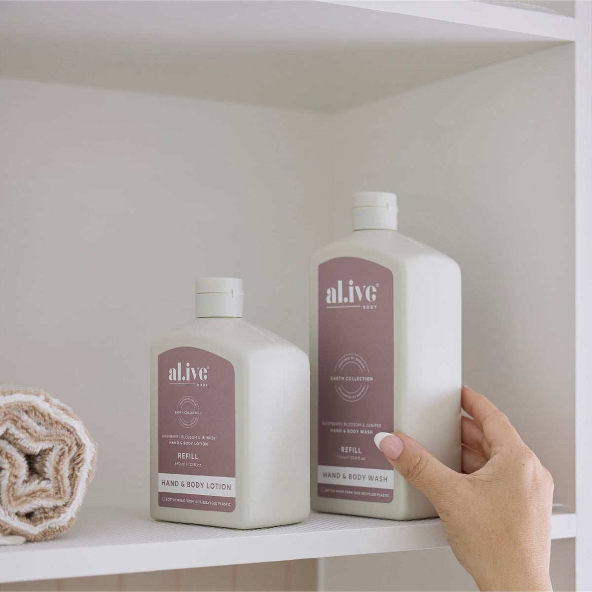 al.ive body Hand & Body Wash Refill Raspberry Blossom & Juniper - lifestyle shot
