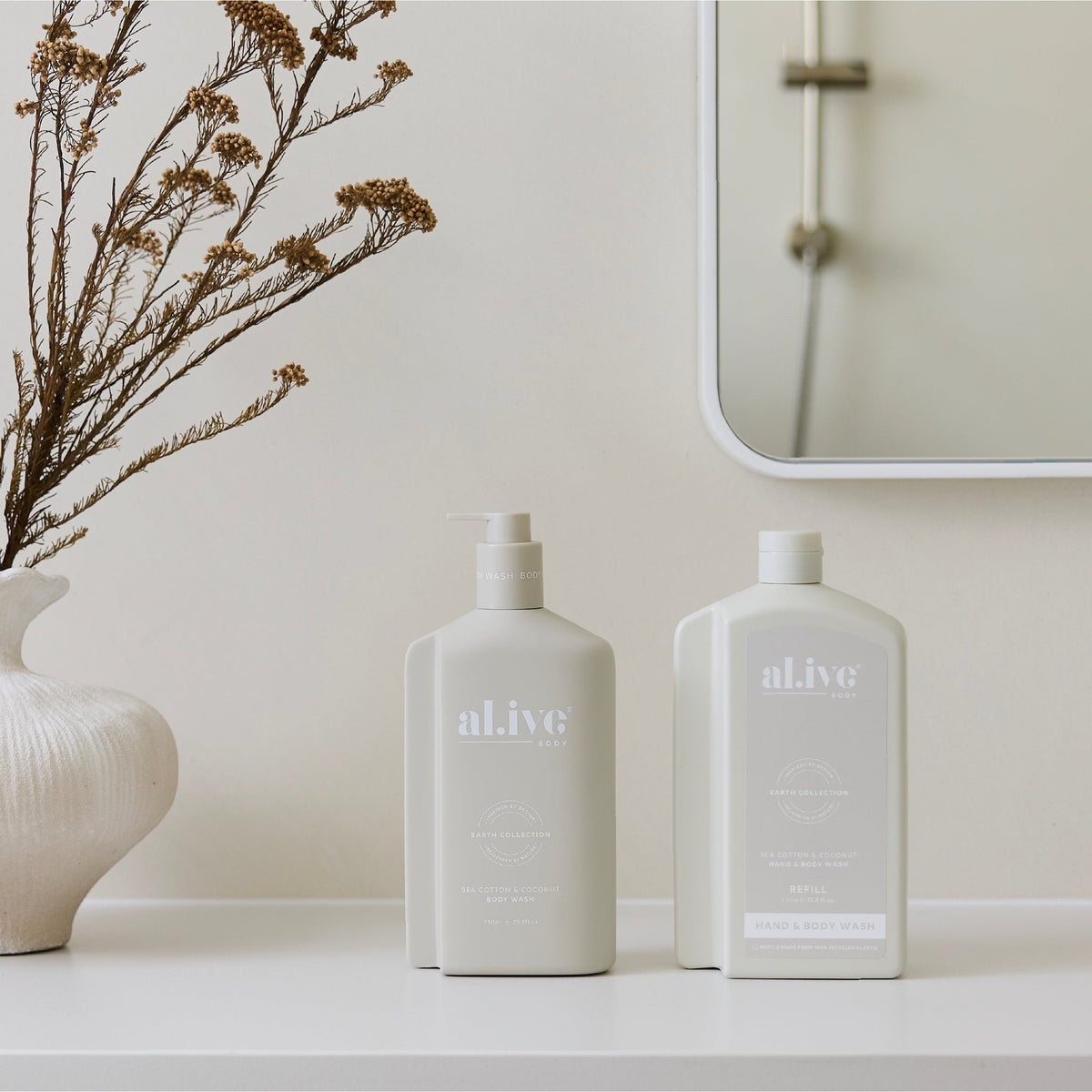al.ive body Hand & Body Wash Refill Sea Cotton & Coconut - lifestyle shot