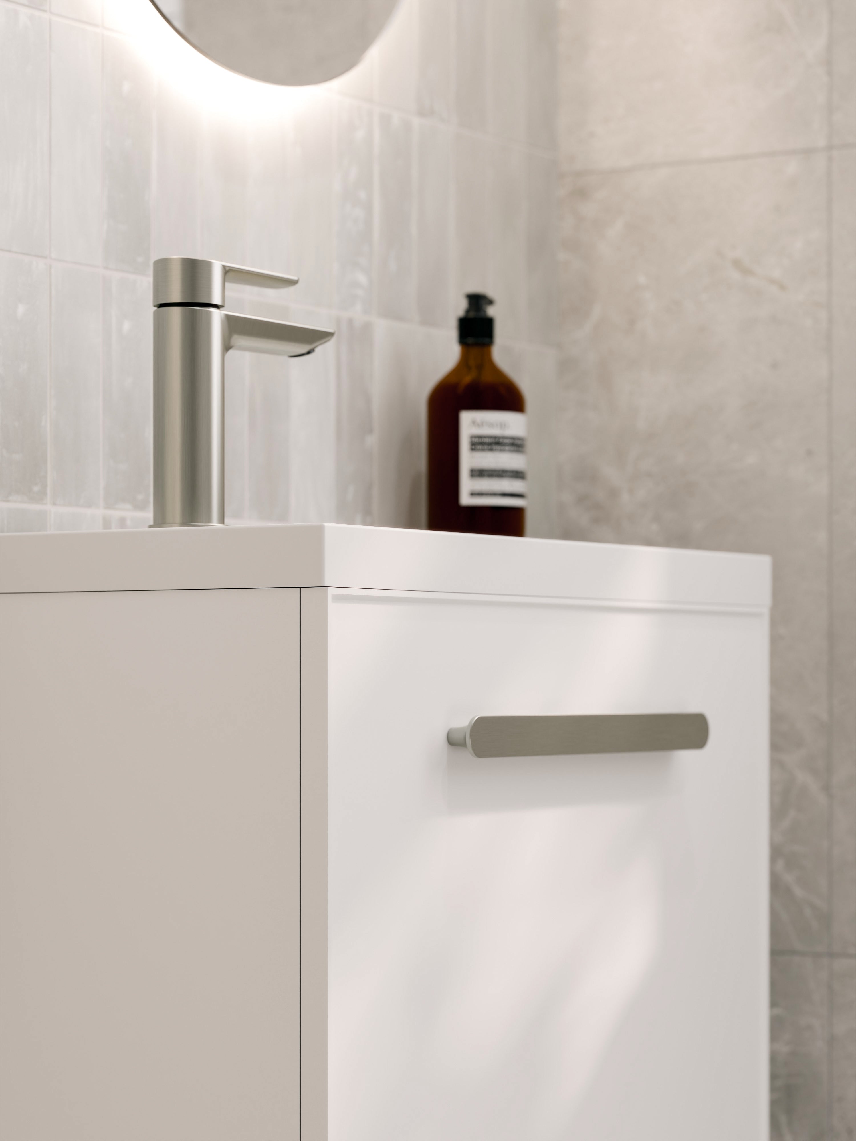 Lineare 450 WC Vanity | Floorstanding