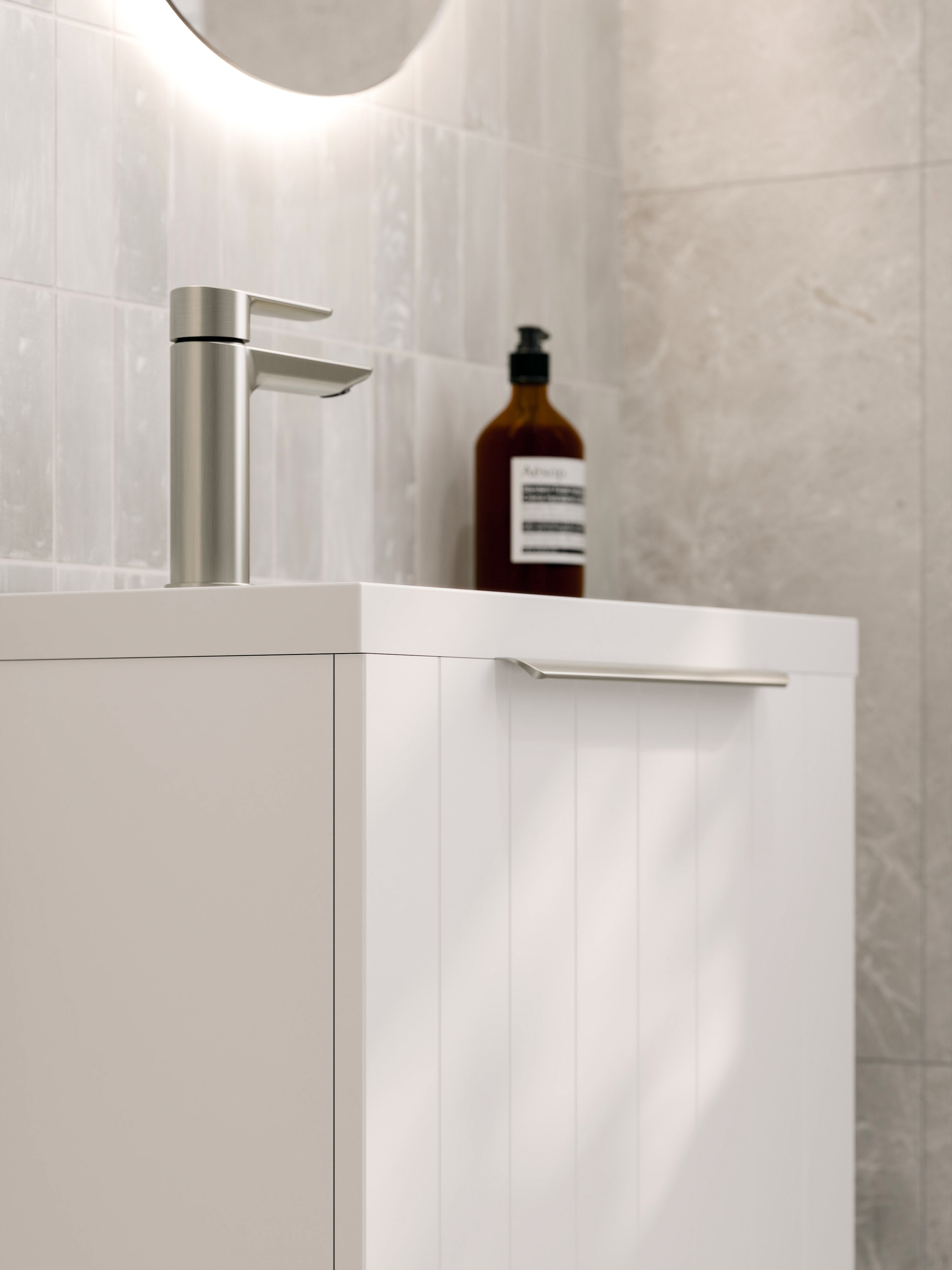 Lineare 450 WC Vanity | Floorstanding