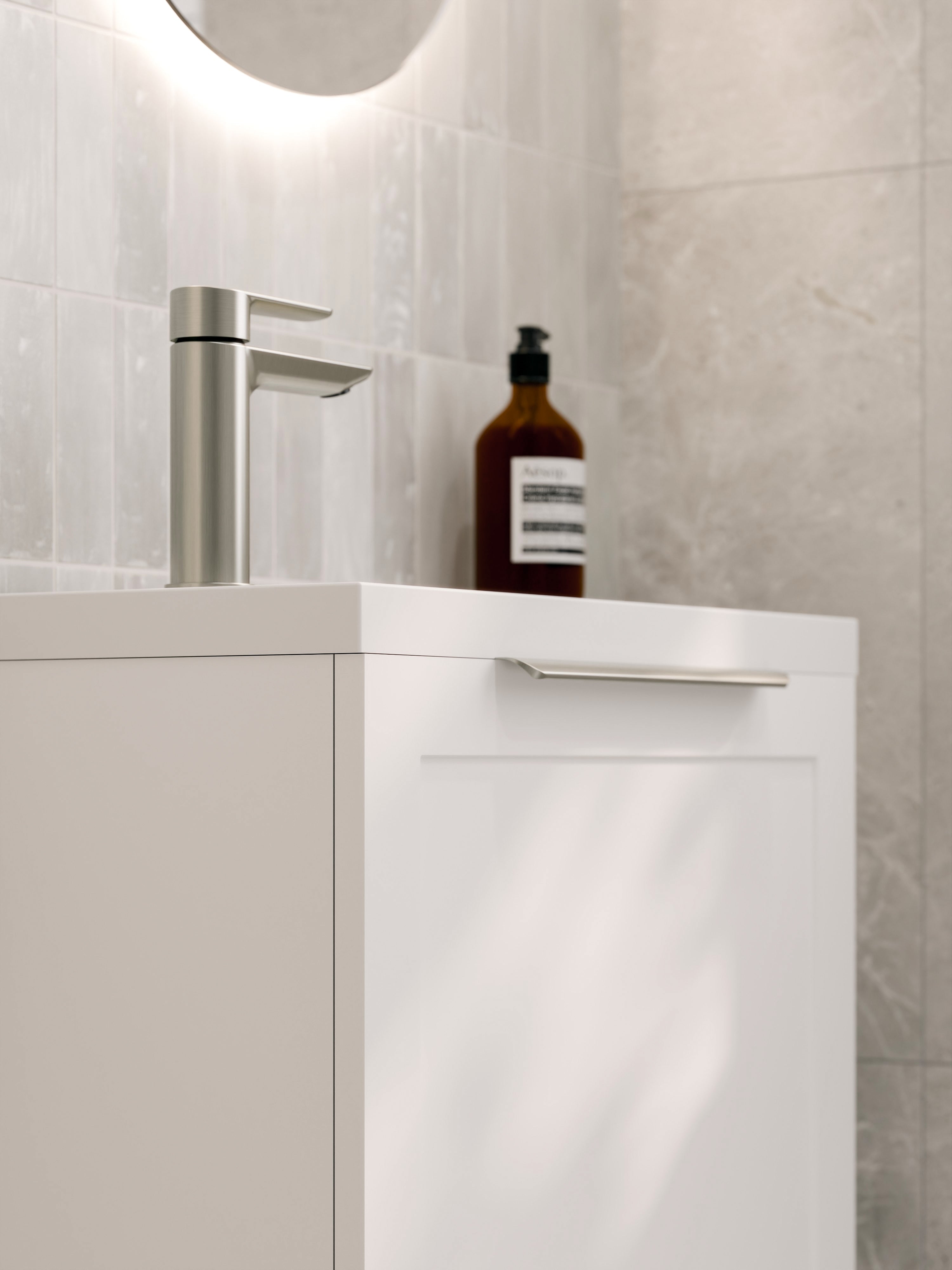 Lineare 450 WC Vanity | Floorstanding