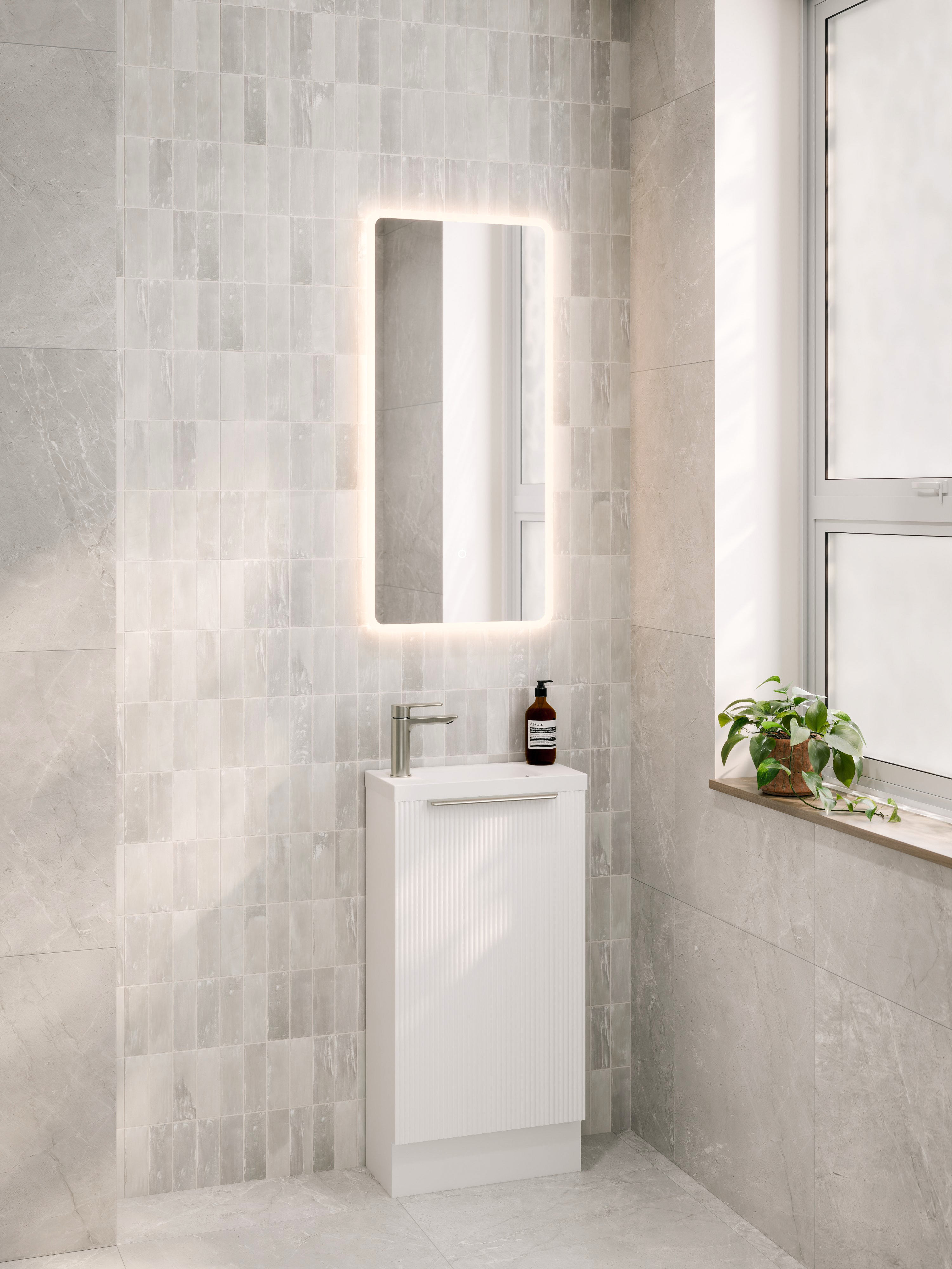 Lineare 450 WC Vanity | Floorstanding