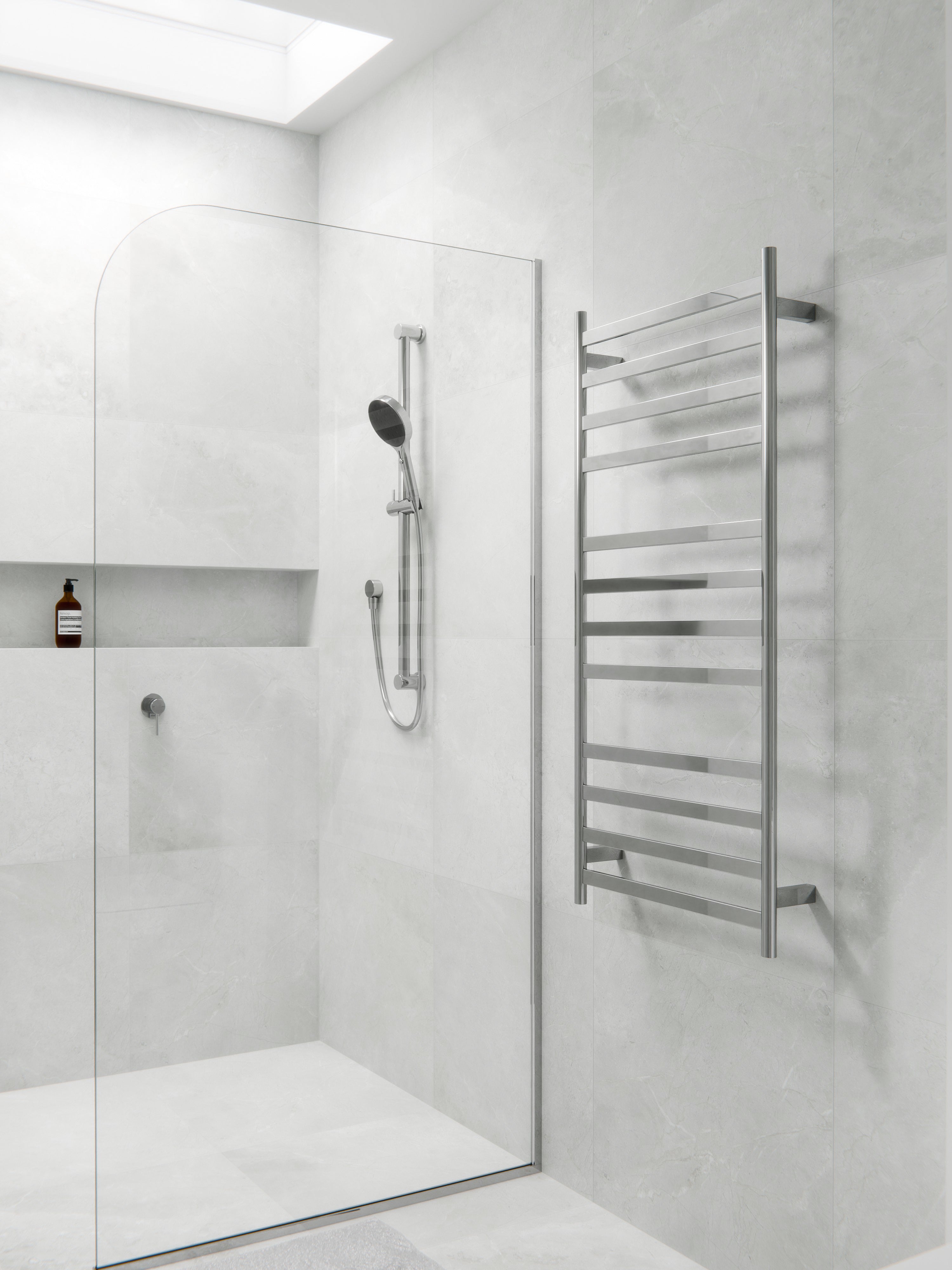 Code Lineare Heated Towel Ladder 1200 x 500mm