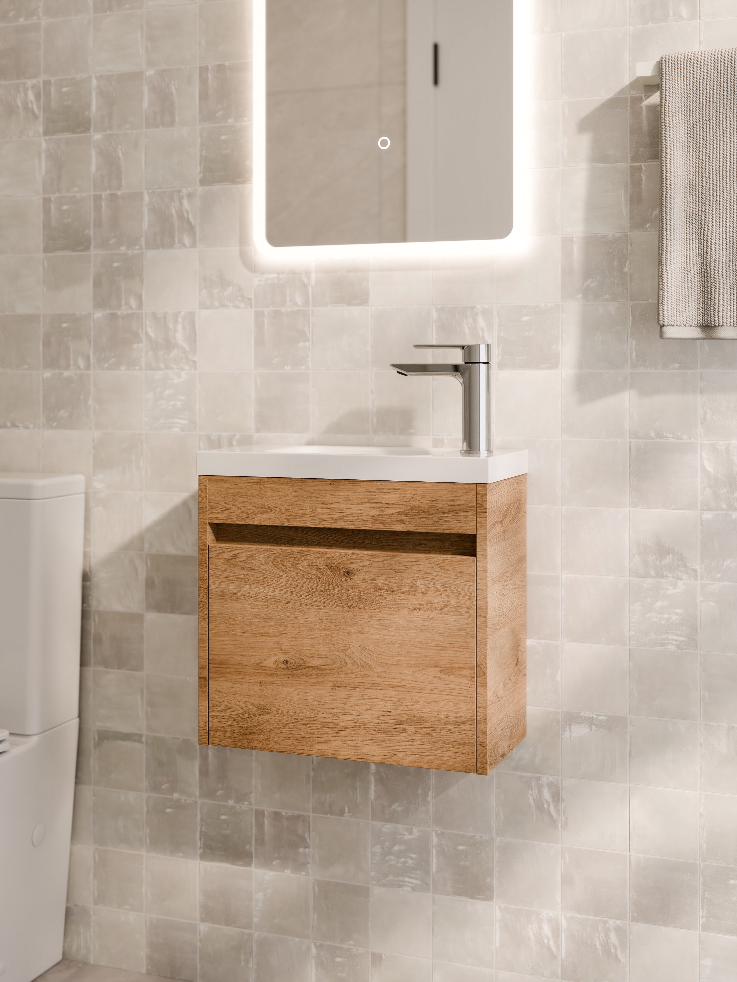 devon-oak-450mm-wall-hung-wc-vanity-installed-in-small-wc-room