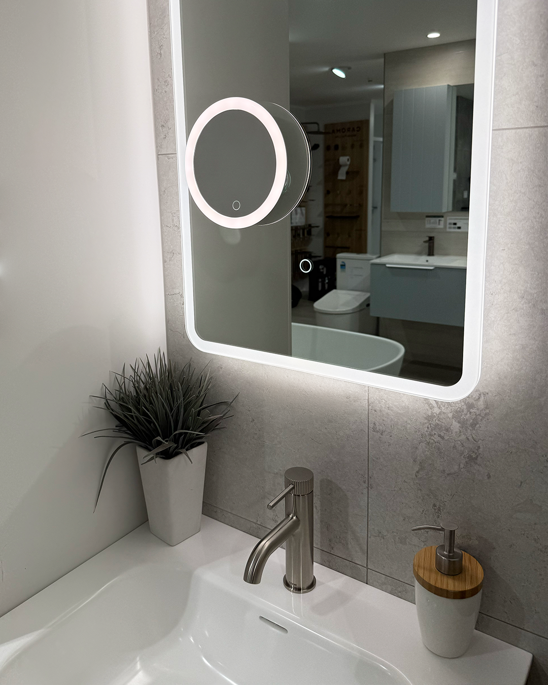 Code Pavia Mini LED Makeup Mirror