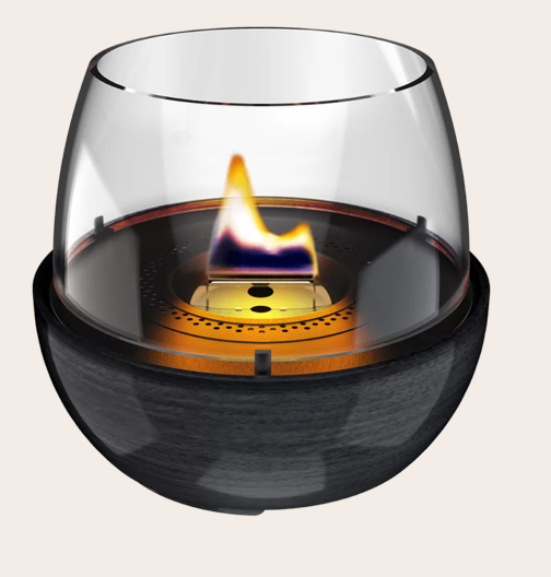 tulip-18-reactive-glaze-black-tender-flame-candle