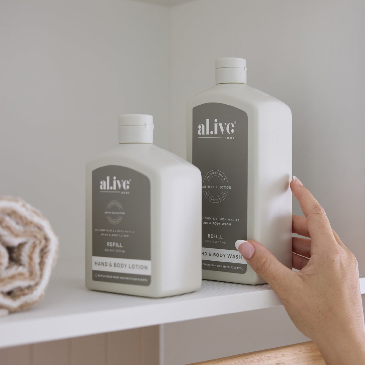 al.ive body Hand & Body Wash Refill Willow Gum & Lemon Myrtle - lifestyle shot