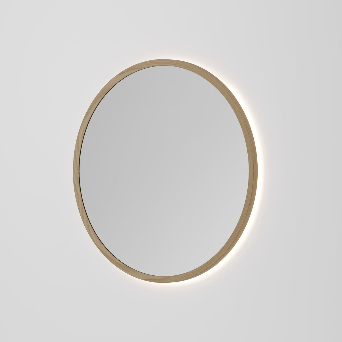 Sora Round LED Mirror 850 in Light Ash finish, alternate view