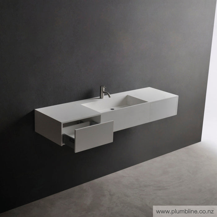 plumbline-axa-collection