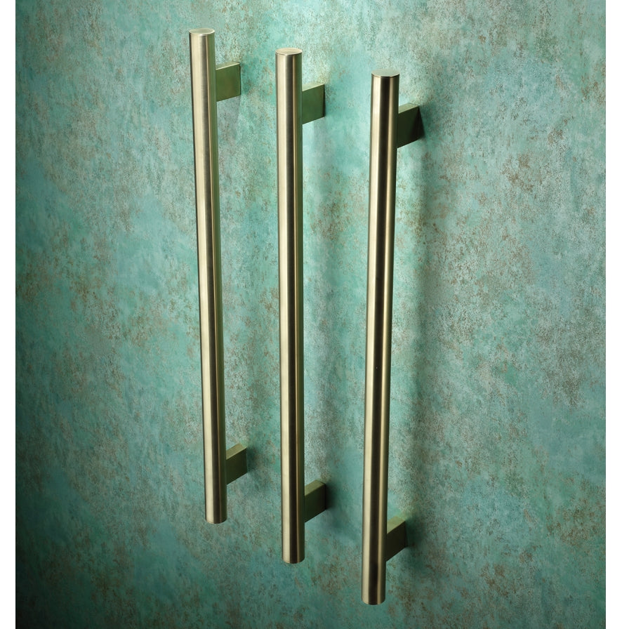 heirloom-heiko-pole-vertical-heated-towel-rail-brushed-brass