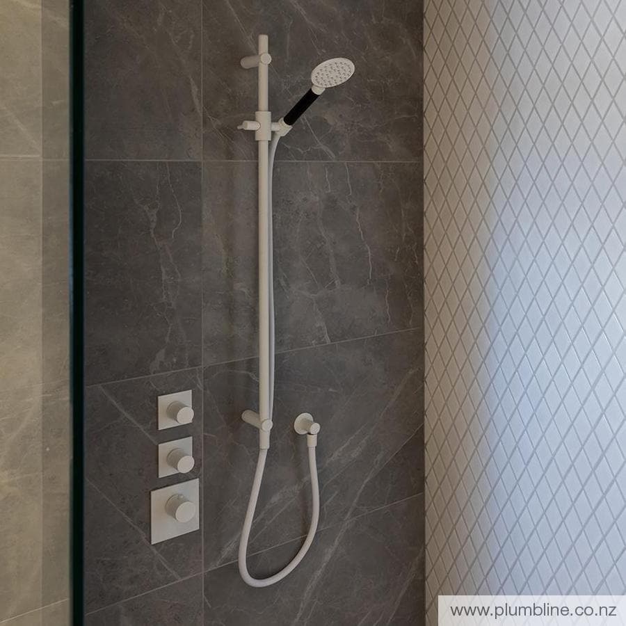 plumbline-buddy-round-slide-shower-matte-white