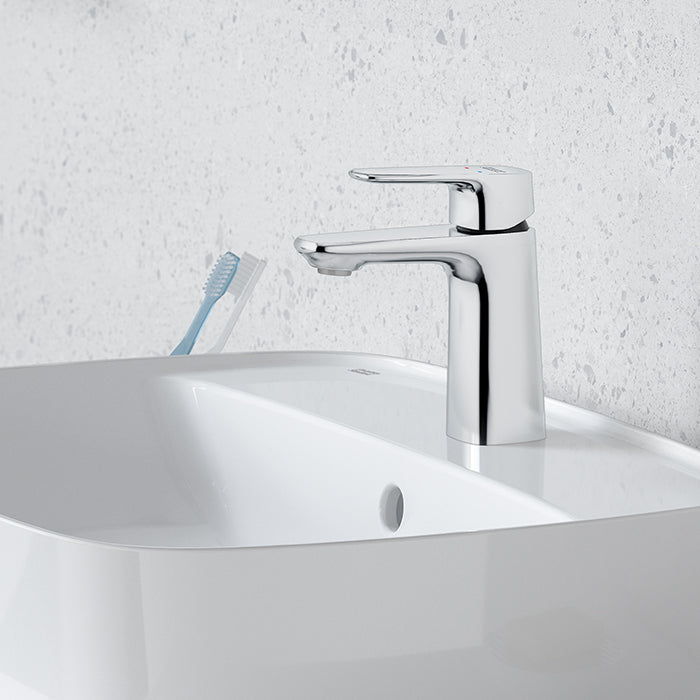 american-standard-bathroom-taps-in-bathroom-setting