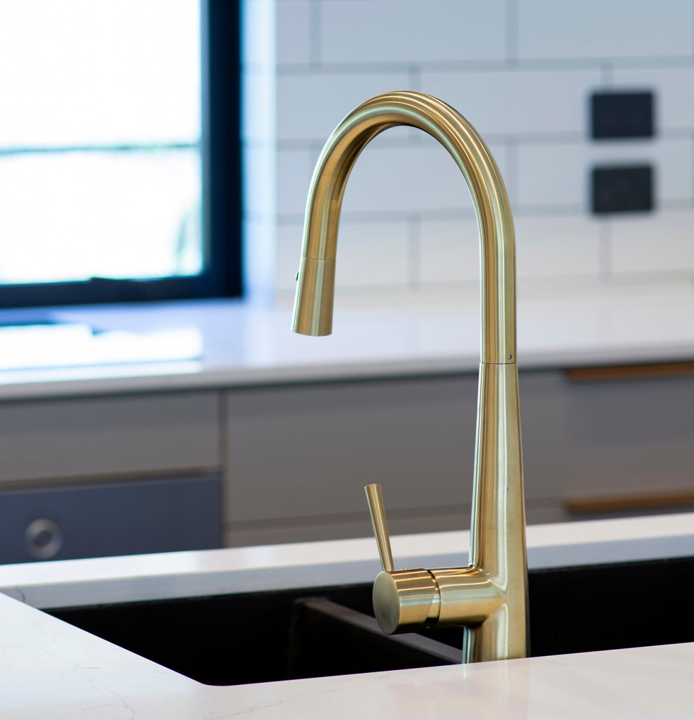 galiano-brushed-brass-kitchen-tap