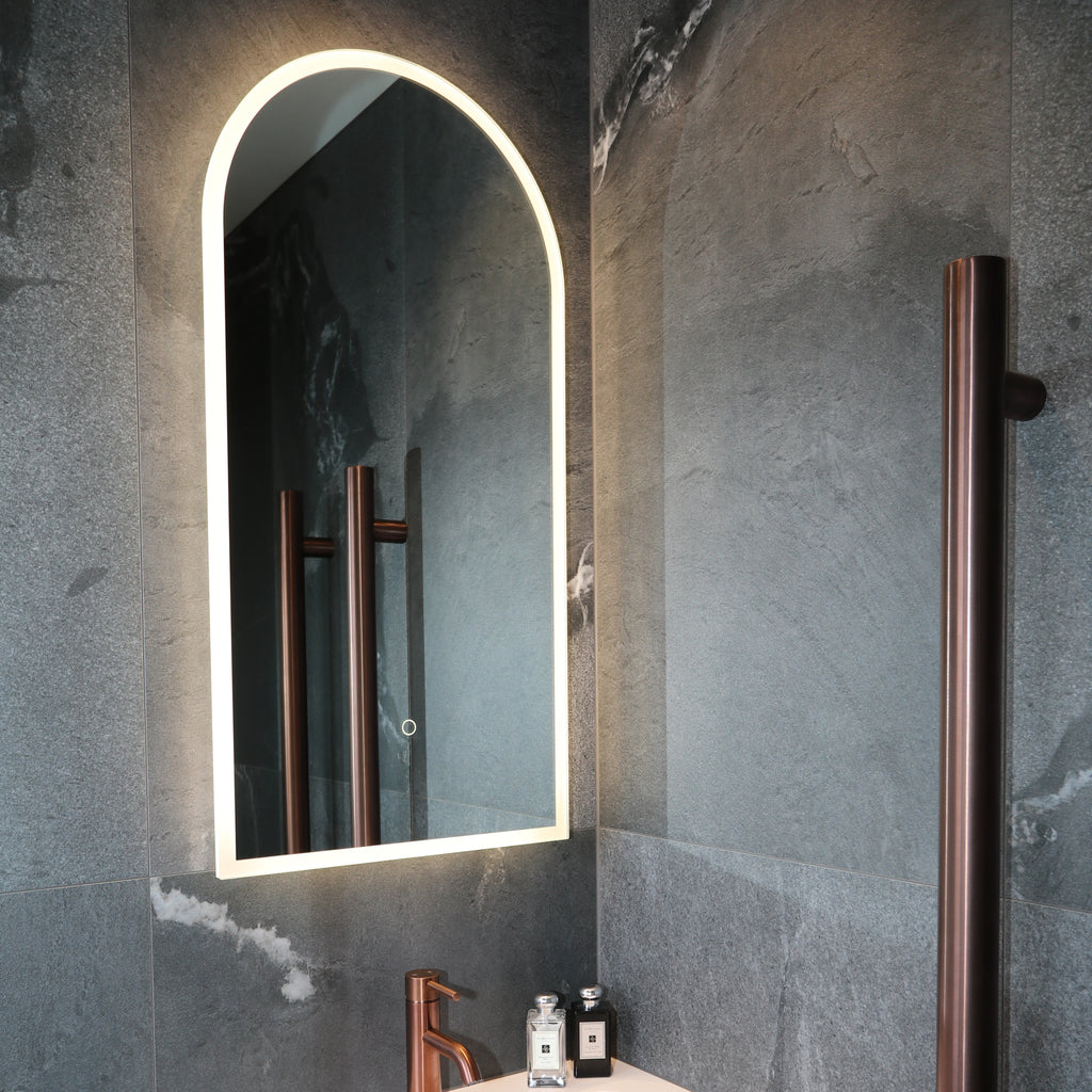 code-solace-arch-led-mirror-450