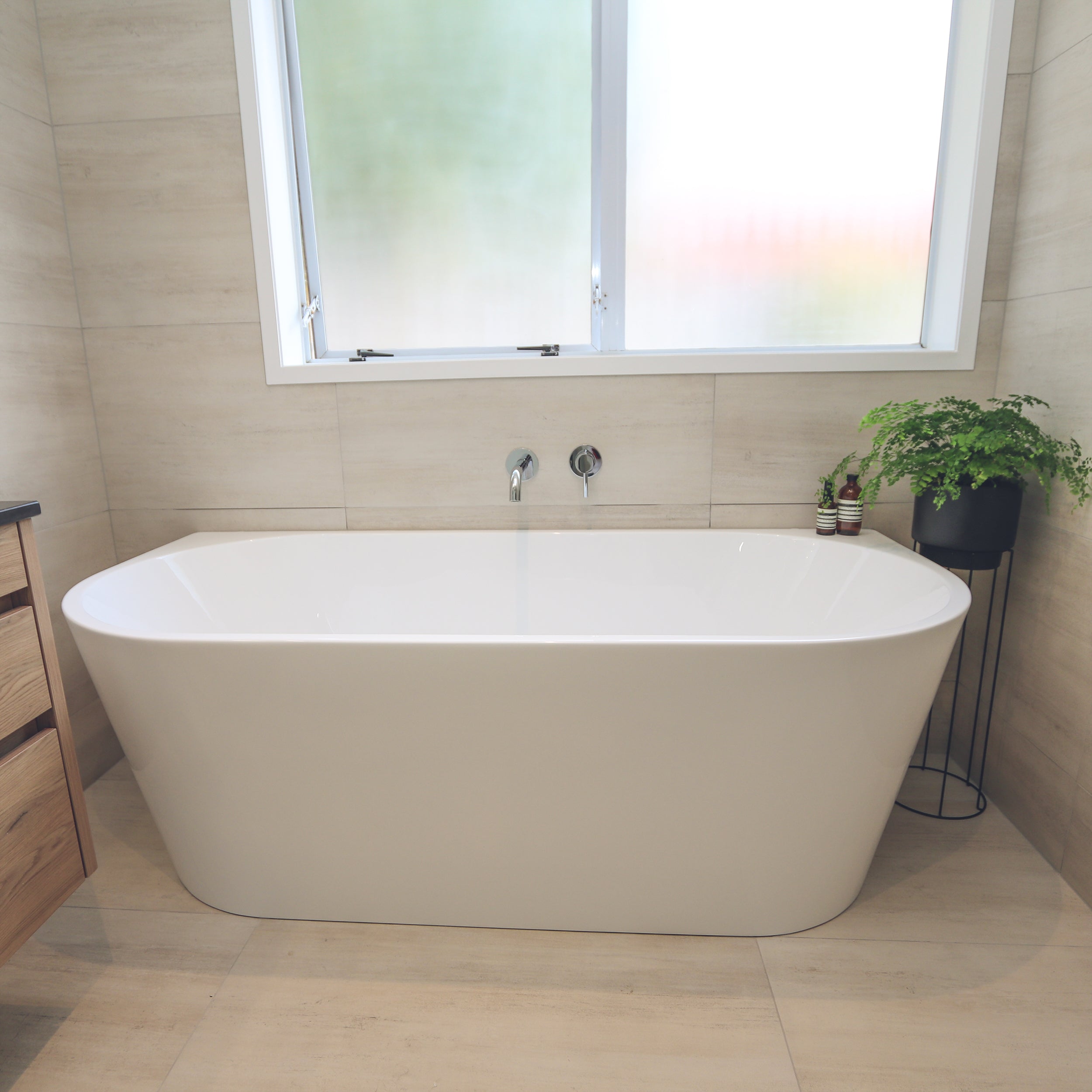 newtech-newark-back-to-wall-acrylic-bath