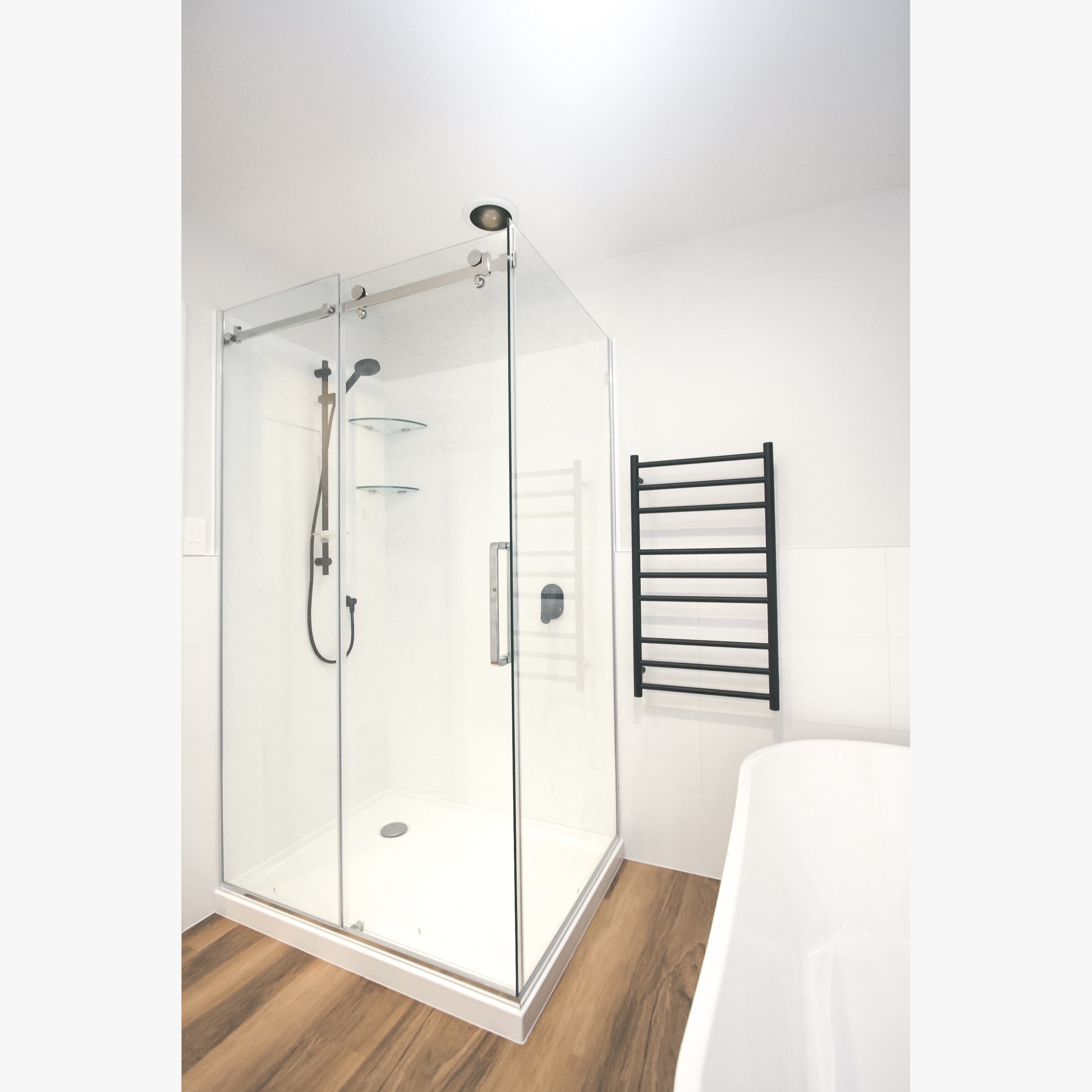 elite-acrylic-luxury-frameless-panel-sliding-shower-kit