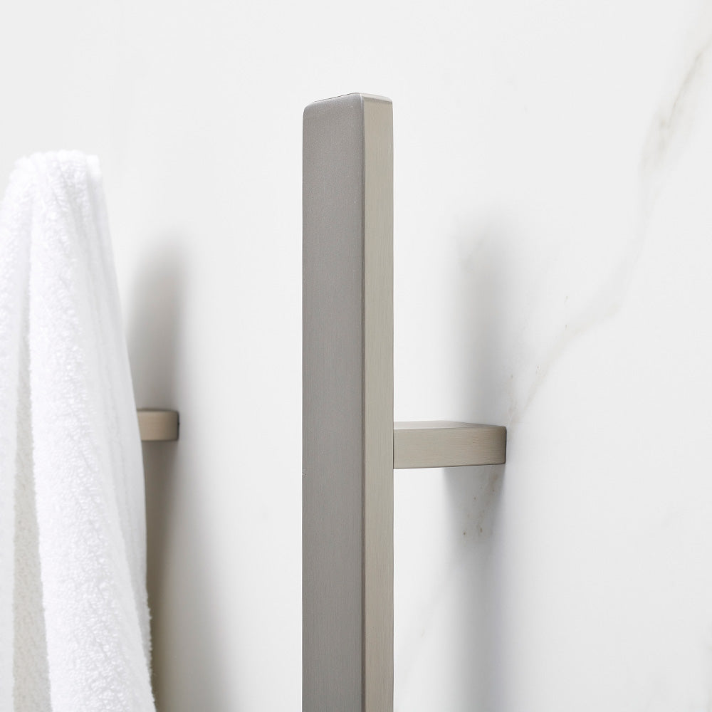 atlantis-icona-mount-vertical-heated-towel-rail