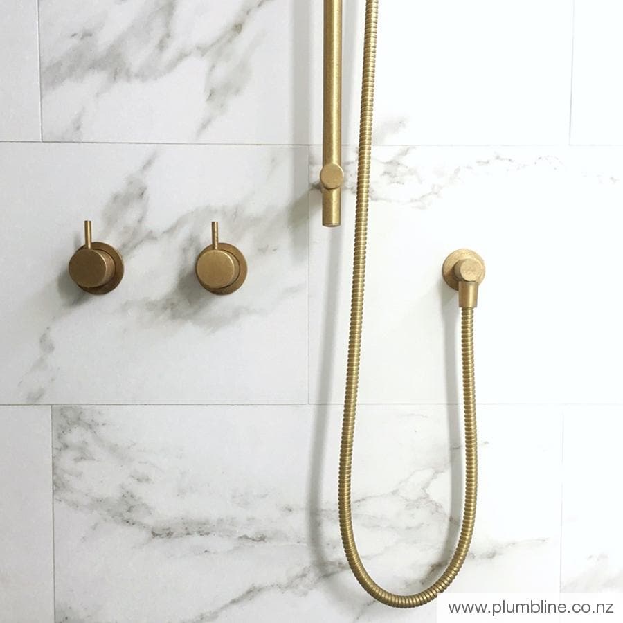 plumbline-buddy-round-shower-mixer-brushed-brass
