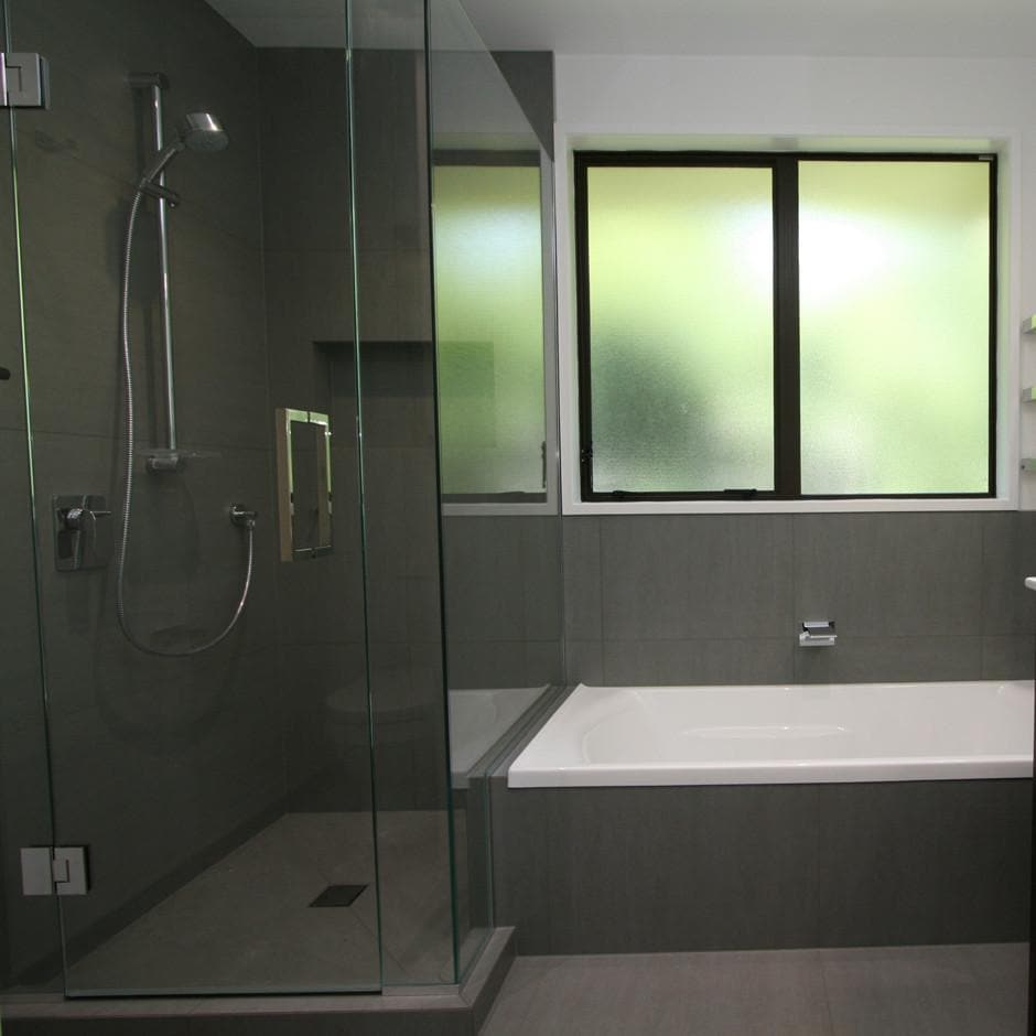 frameless-2-sided-square-tiled-shower