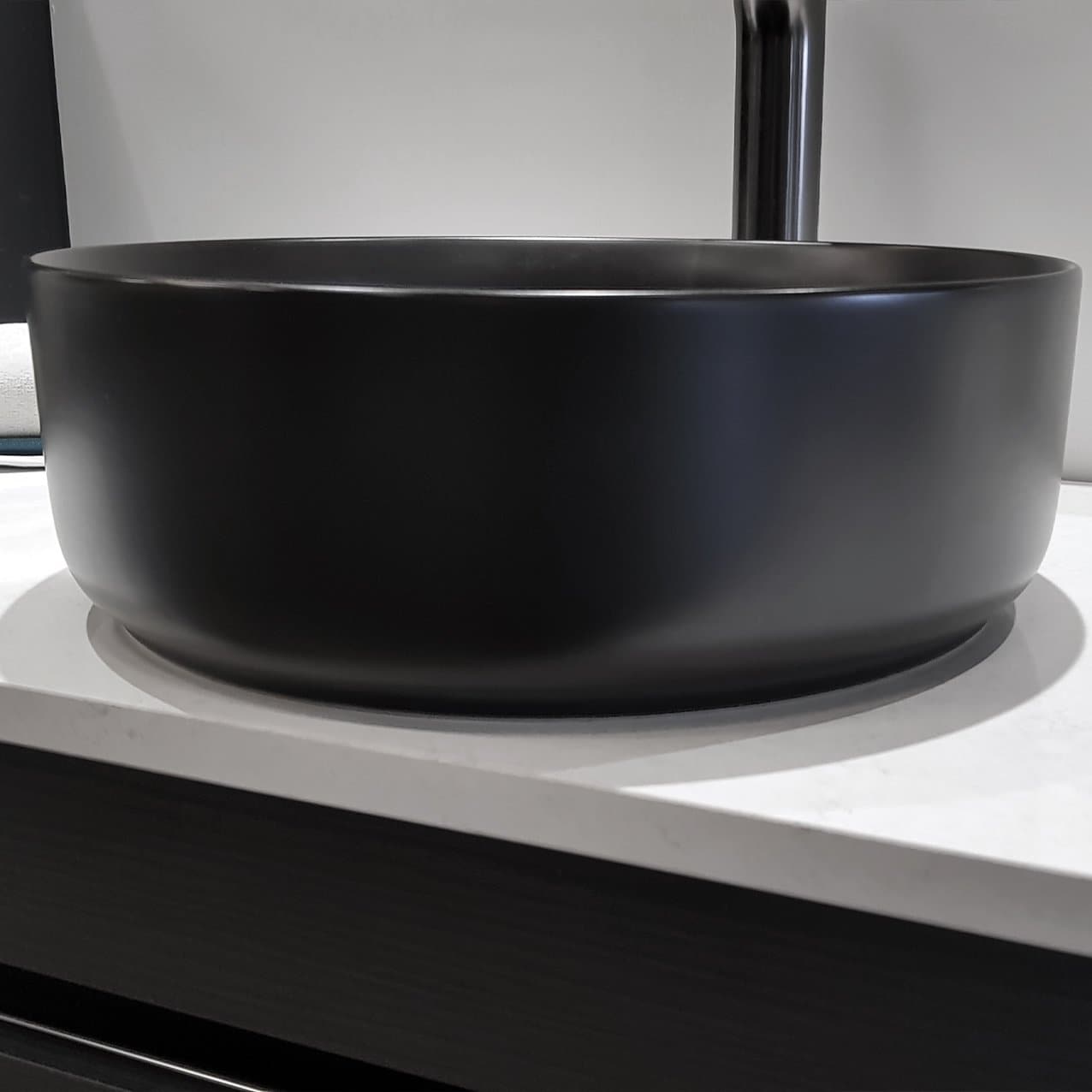 halo-vc-basin-range-matte-black
