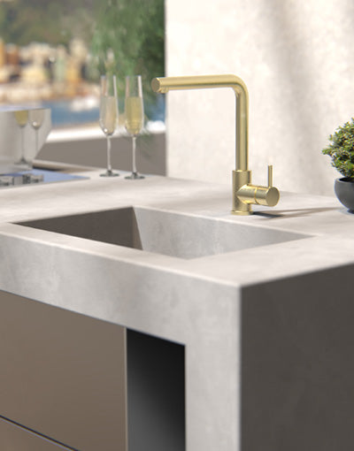 plumbline-oli-kitchen-mixer-square-spout-with-pull-out-spray