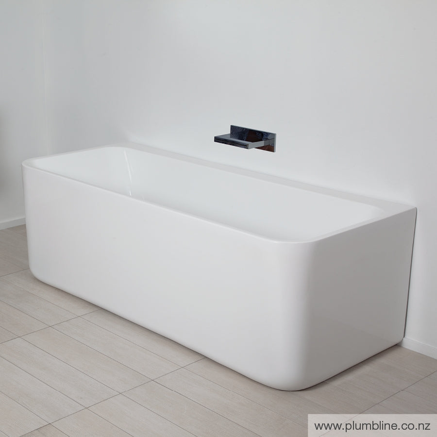plumbline-pure-btw-freestanding-bath-1500