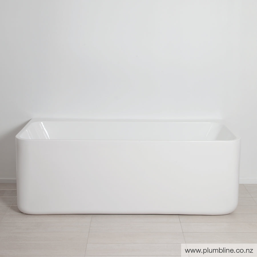 plumbline-pure-btw-freestanding-bath-1500