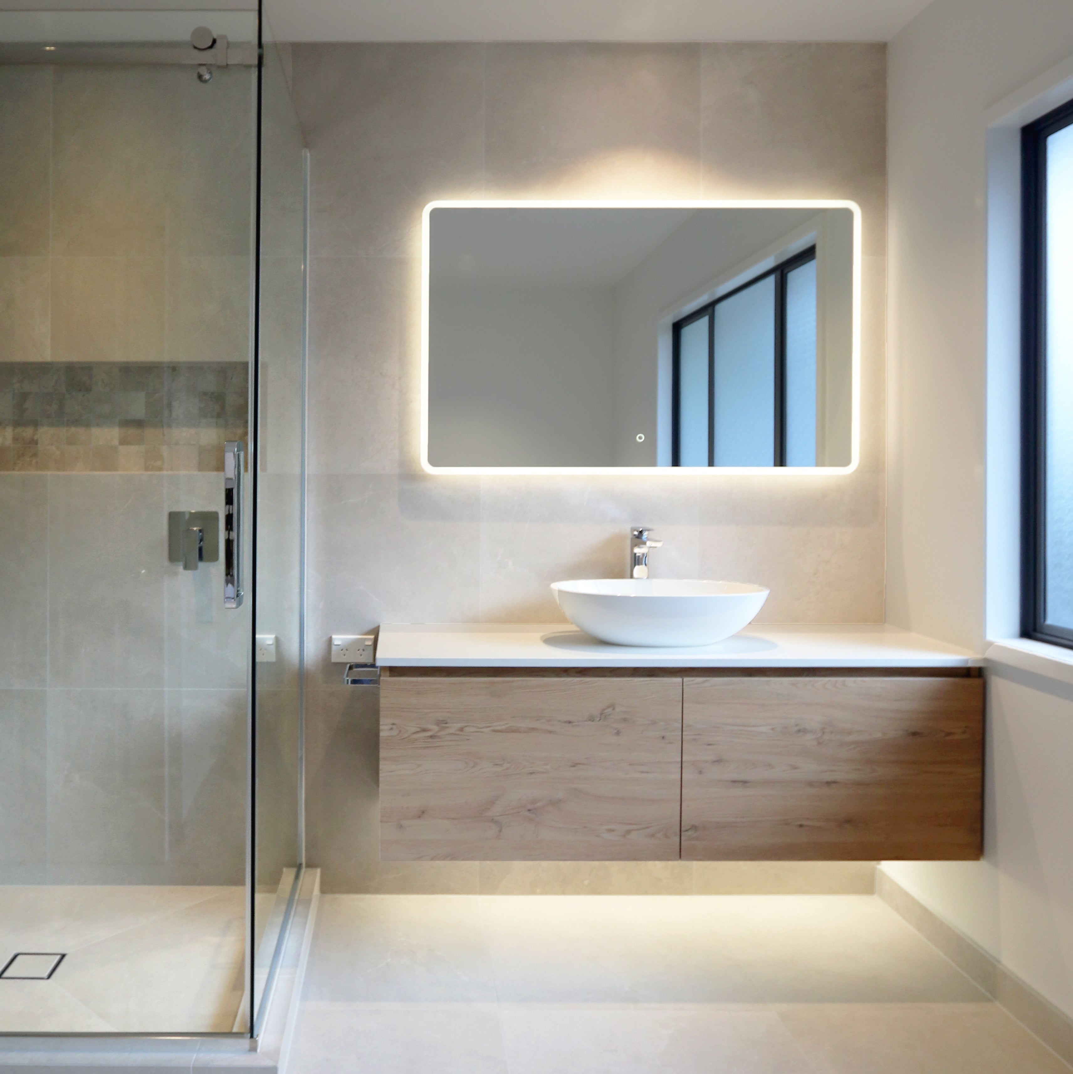 CODE SOLACE RECTANGLE LED MIRROR RANGE